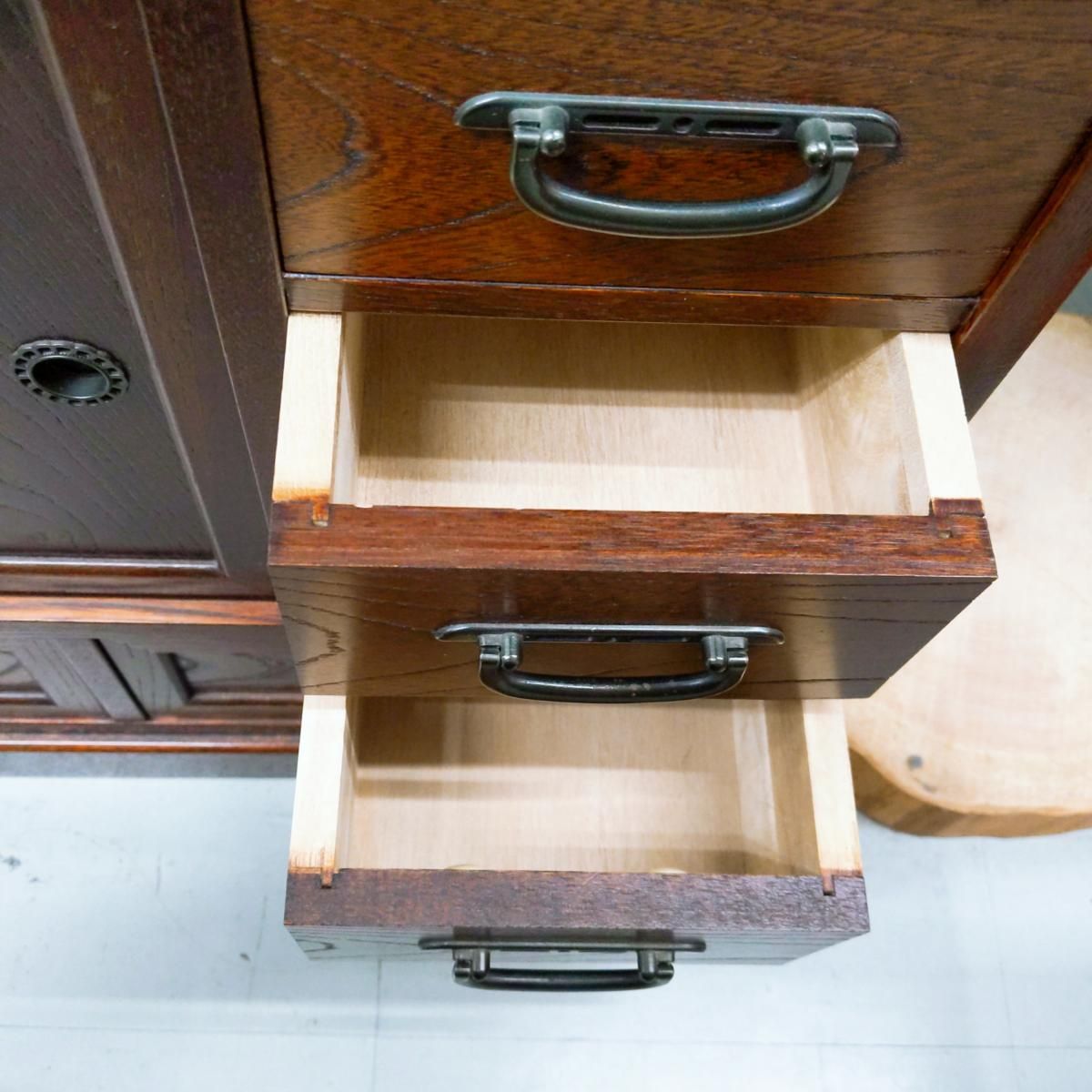 中古品】民芸家具 からくり箪笥 茶箪笥 和家具収納棚 昭和レトロ
