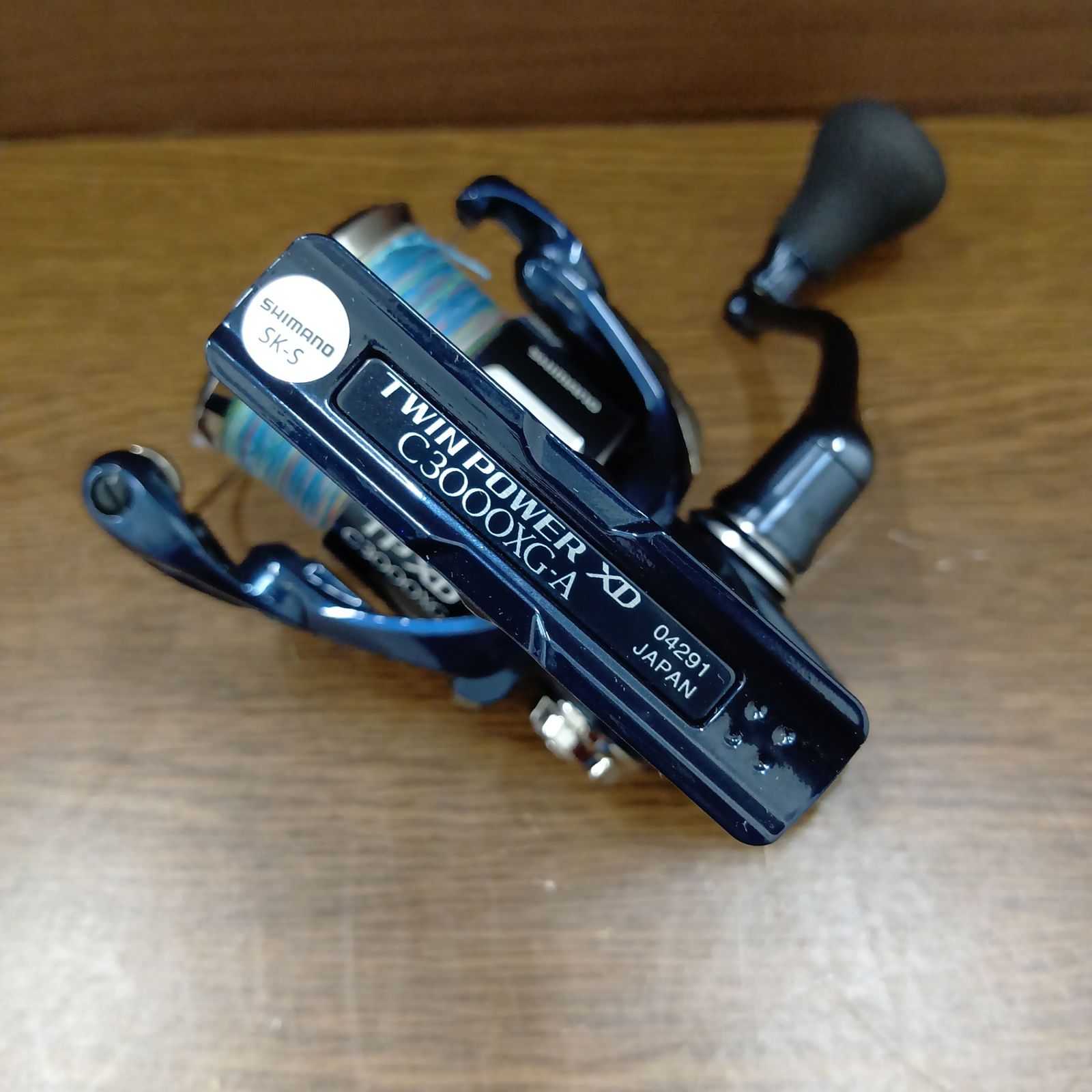 Shimano21TWIN POWER XD C3000XG 極美品 シマノ(SHIMANO) 21 ツインパワー XD C3000XG スピニングリール 【極美