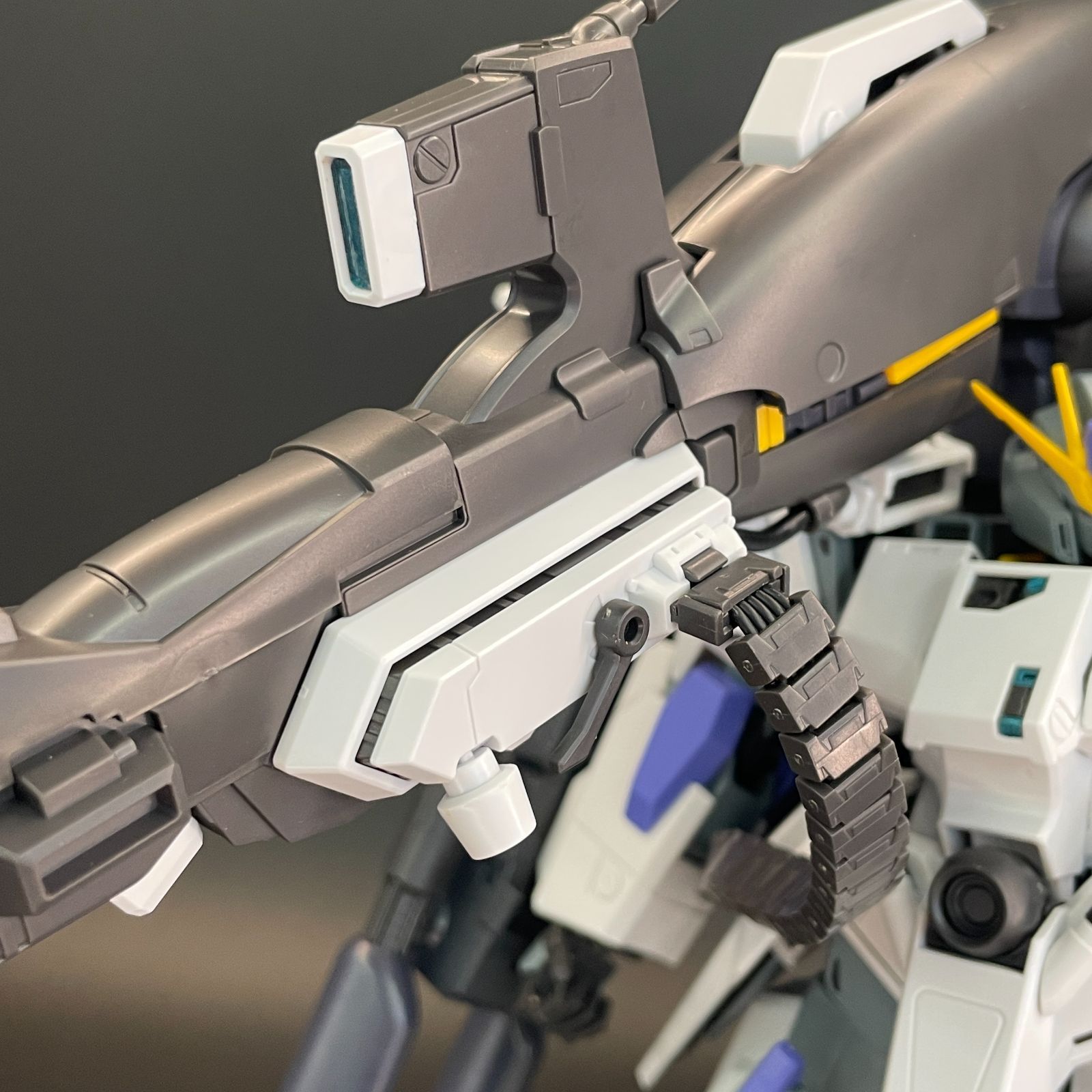 ガンプラ【中古品/ランクB、キズ多少あり】 MG 1/100 FAZZ Ver.Ka 完成品 組立済みMG HG ガンダム Gunpla 2817