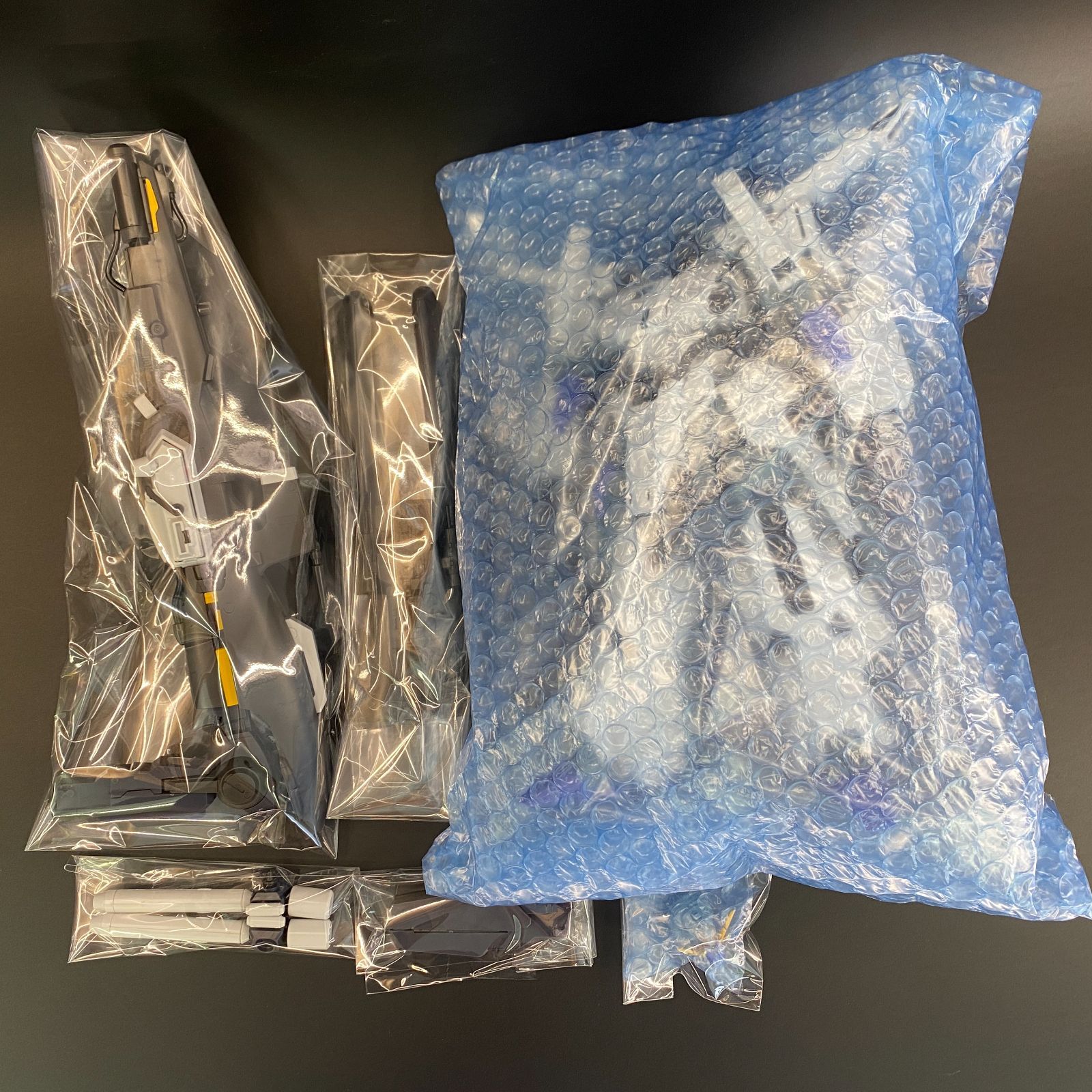 ガンプラ【中古品/ランクB、キズ多少あり】 MG 1/100 FAZZ Ver.Ka 完成品 組立済みMG HG ガンダム Gunpla 2817