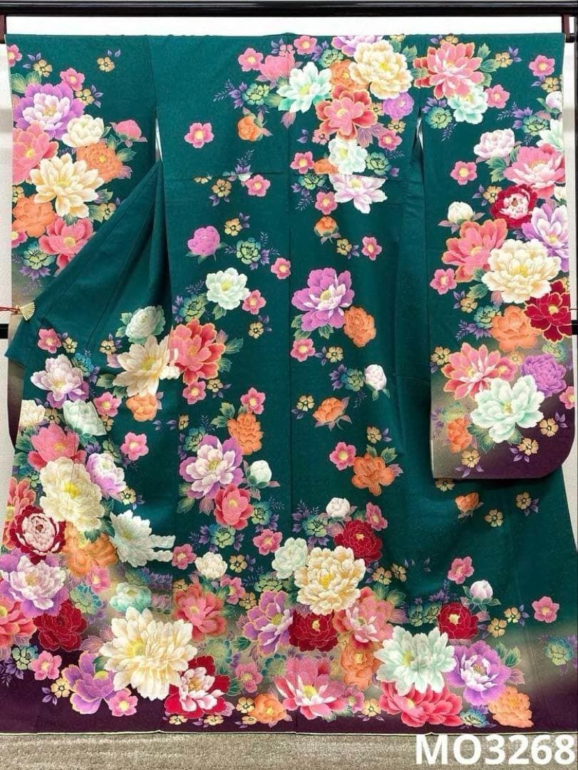 振袖 ラメ刺繍 金彩 銀通し 紋意匠 身丈169cm 撥水加工済 MO3268