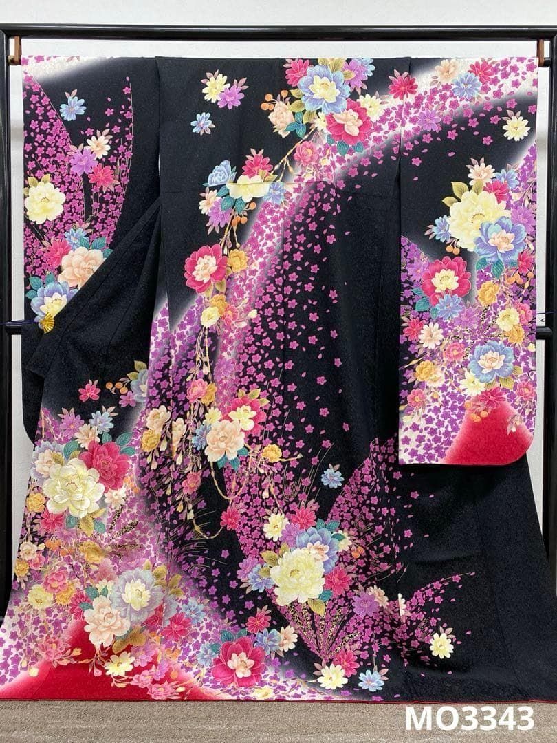 振袖 刺繍 銀通し 身丈173cm 撥水加工済 ゆったり身幅 MO3343