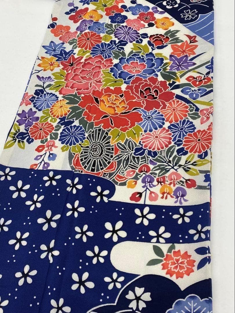 振袖 紅型 古典柄 牡丹 七宝繋ぎ 青海波 花車 身丈170cm MO3197 - メルカリ