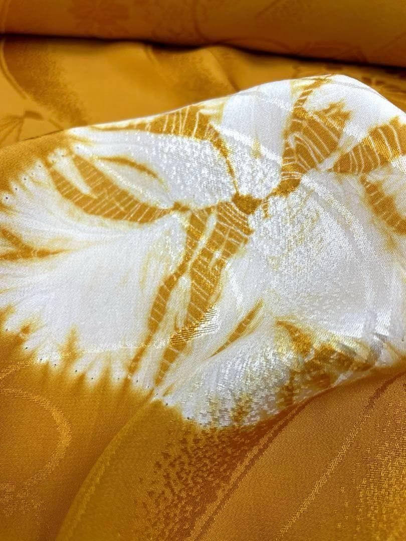 振袖長襦袢 絞り 紋意匠 鼓 菊 扇 狐色 正絹 反物 T8778 - メルカリ