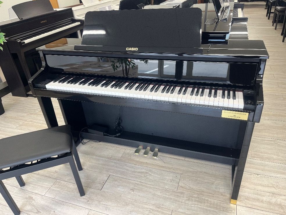 ★83326【電子ピアノ】CASIO　GP1000　21年製