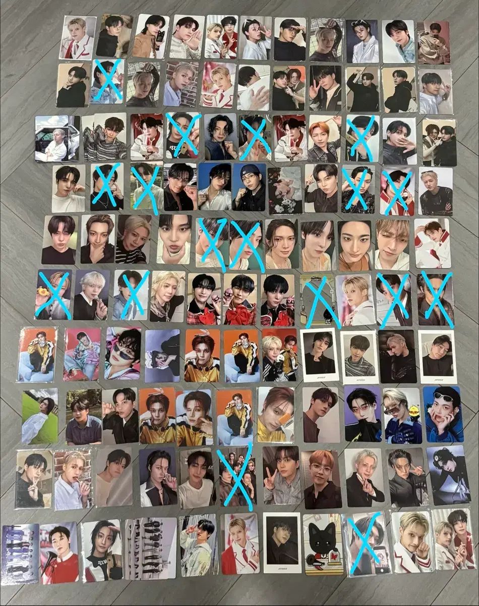 ATEEZ（エイティーズ・アチズ） トレカ 写真に写っているATEEZ