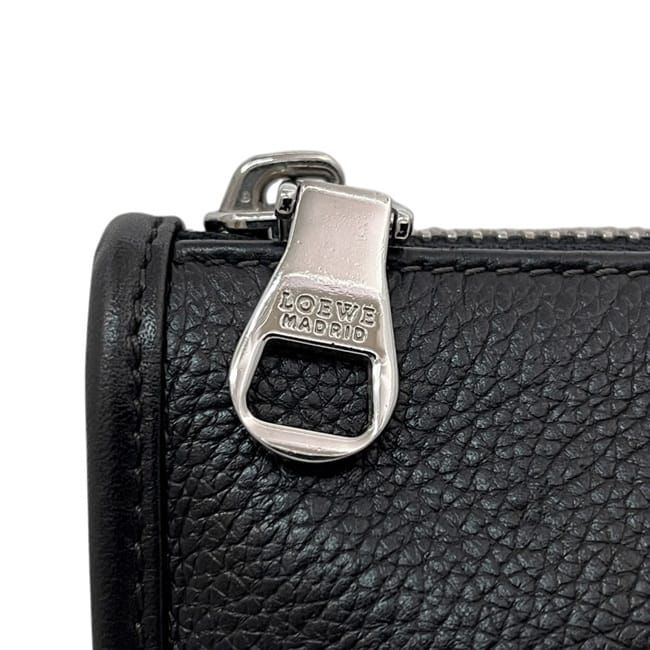 ロエベ ブリーフケース ブラック 黒 アナグラム 美品 レザー 中古