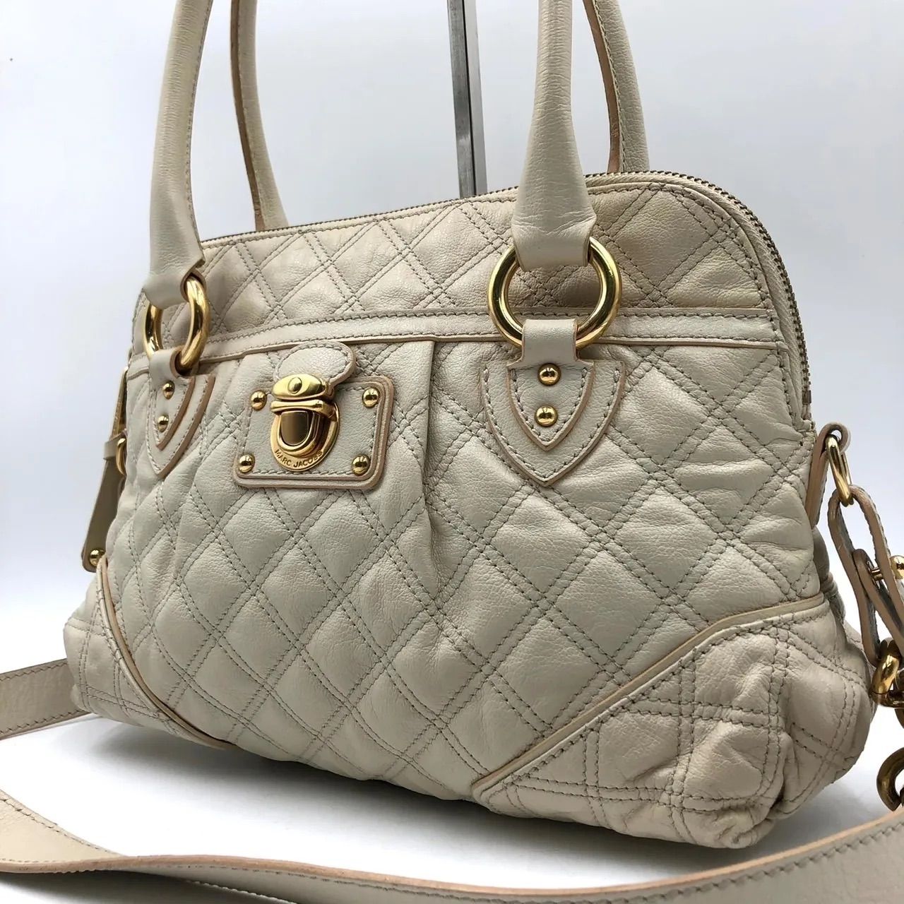 MARC JACOBS マークジェイコブス キルティング 2WAY バッグ 白系