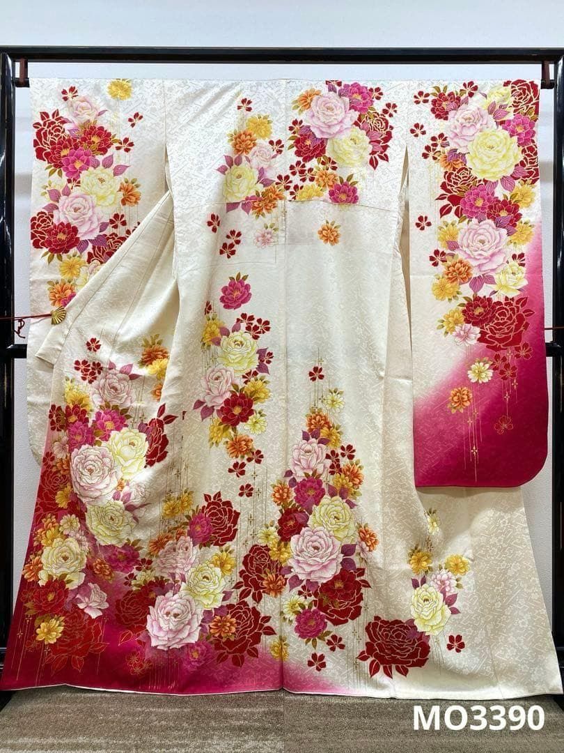 振袖 ラメ刺繍 金彩 身丈161cm 撥水加工済 ゆったり身幅 MO3390