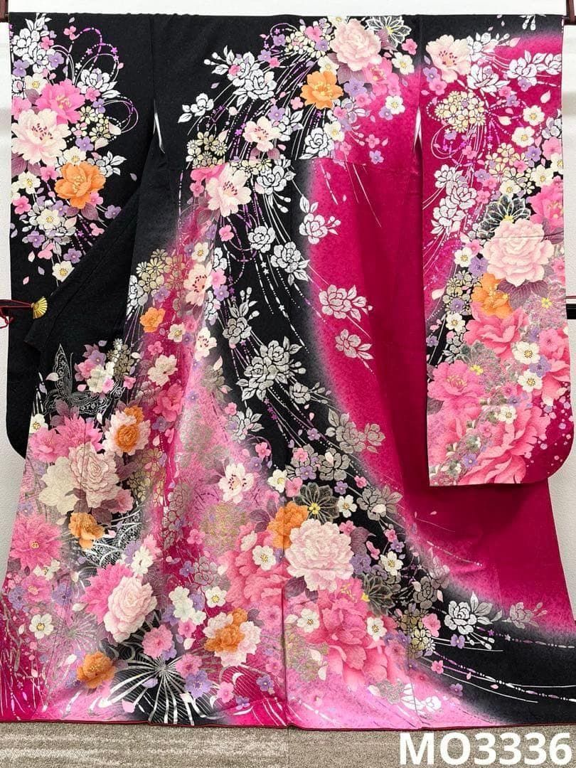 振袖 銀通し ラメ刺繍 銀彩 紋意匠 身丈166cm 撥水加工済 MO3336