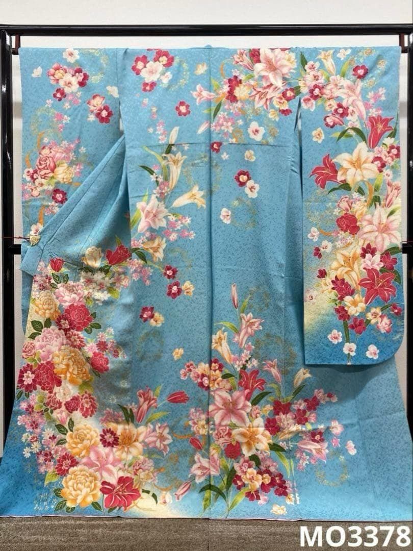 振袖 ラメ刺繍 金彩 紋意匠 身丈167cm 撥水加工済 MO3378