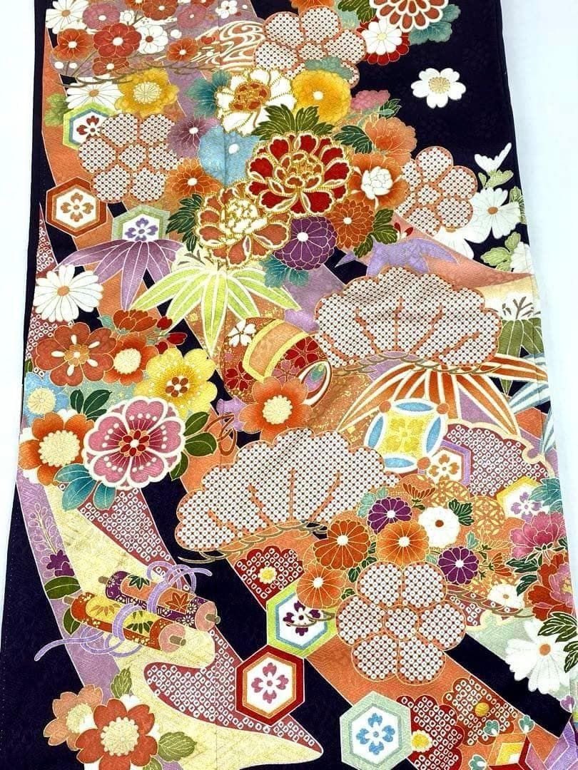 振袖 豪華 金駒 金彩 紋意匠 身丈171cm 撥水加工済 MO2890 - メルカリ
