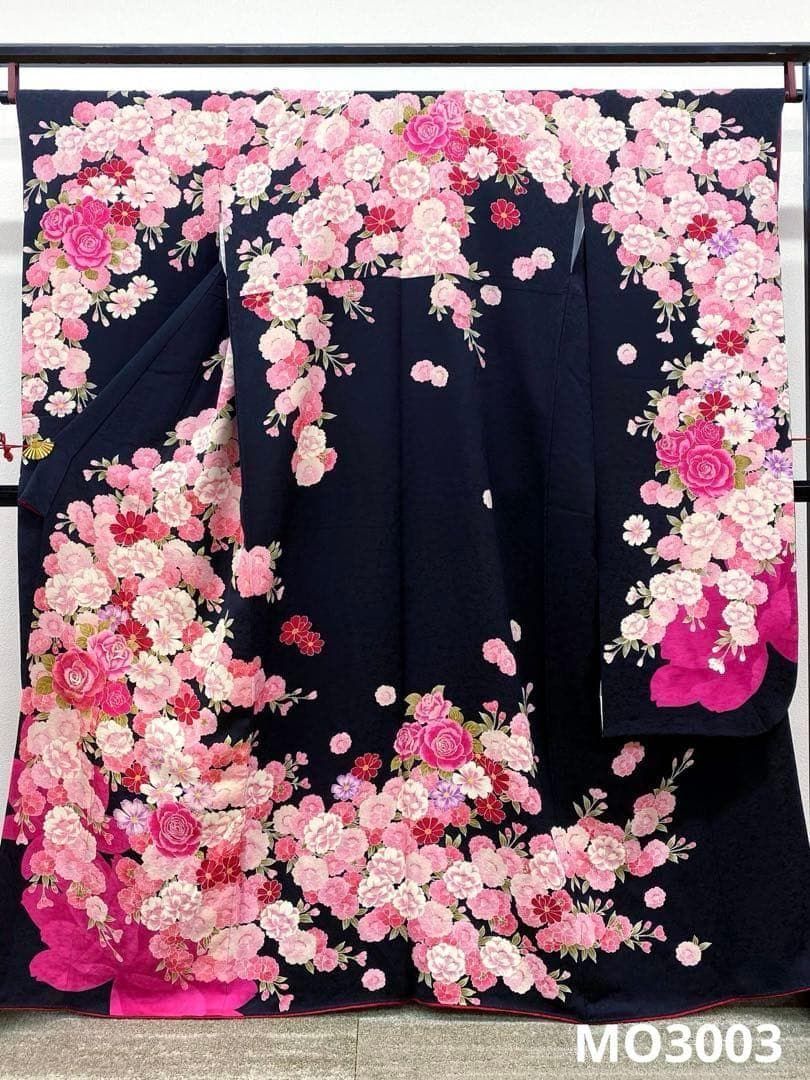 振袖 豪華 刺繍 金彩 紋意匠 薔薇 桜 身丈160cm