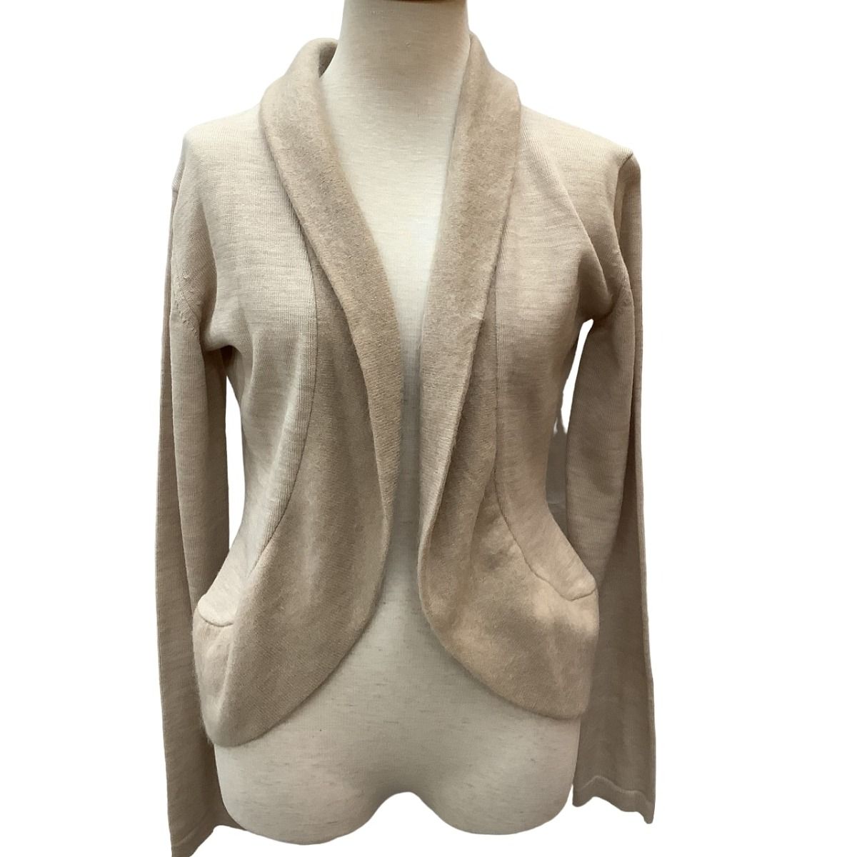 ♪♪ISSEY MIYAKE FETE イッセイミヤケ ボレロ 衿カシミヤ100％ カーディガン SIZE 2 IF54KN516 ベージュ