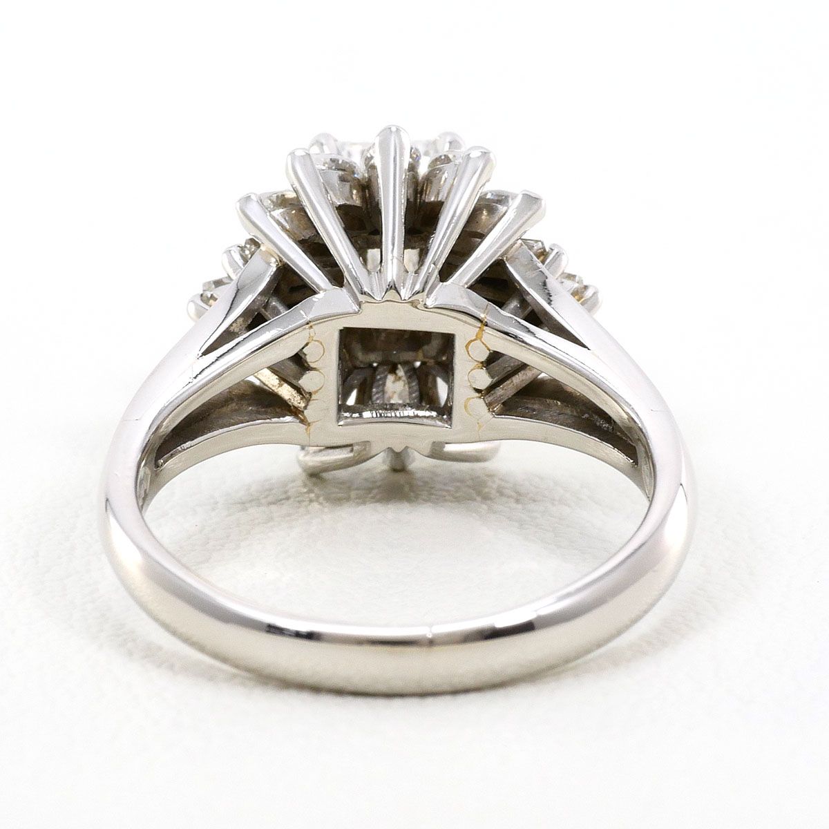 専用JE7★最高級 ダイヤモンド0.62ct プラチナ デザインリング PT900/プラチナ リング・指輪 9号 ダイヤモンド 0.67ct ダイヤモンド