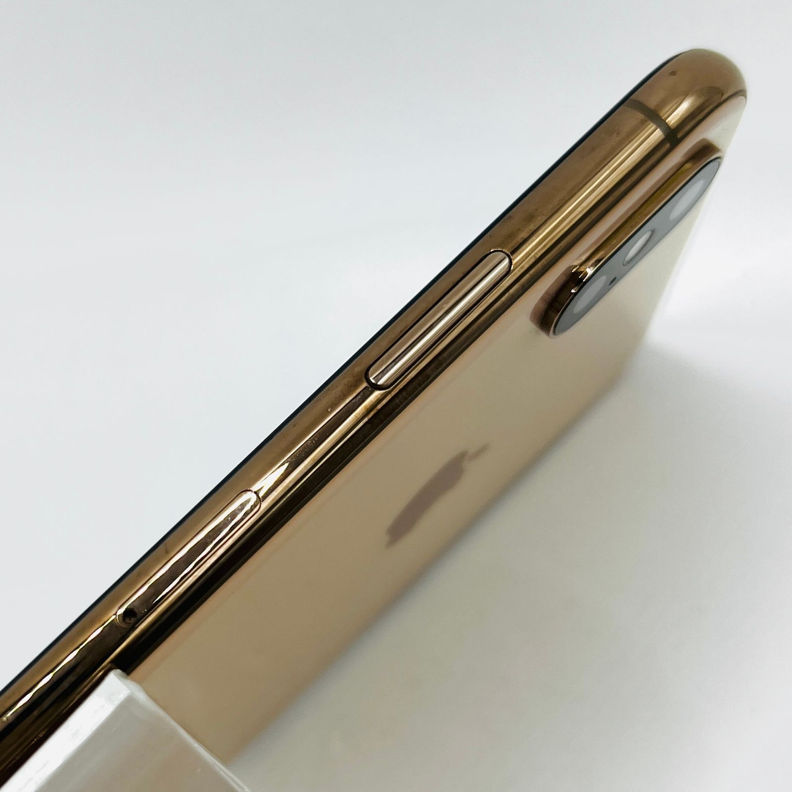 docomo iPhone XS 64GB ゴールド MTAY2J/A SIMロック解除済み 利用制限