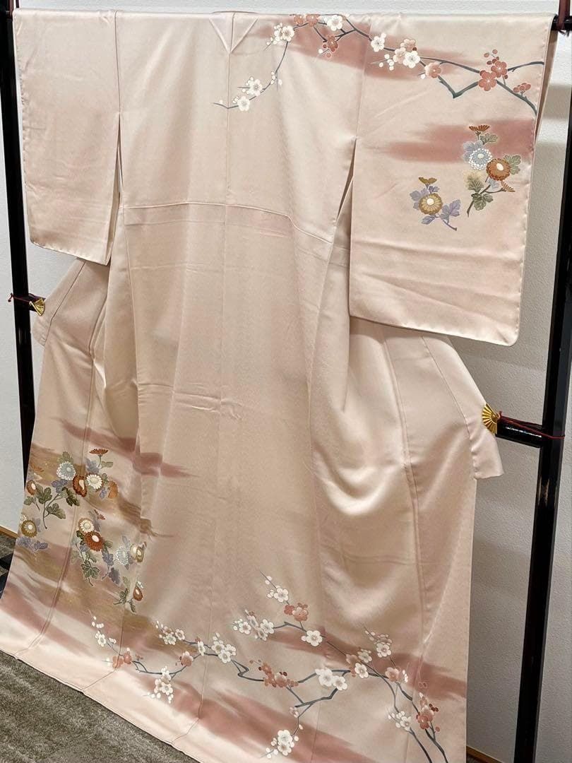 訪問着 友禅 金駒 金彩 梅 菊 紋意匠 正絹 躾糸付き X599 - メルカリ