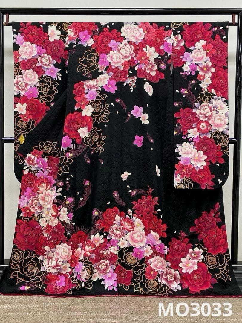 振袖 豪華 金彩 銀通し ラメ刺繍 身丈166cm 撥水加工済 MO3033