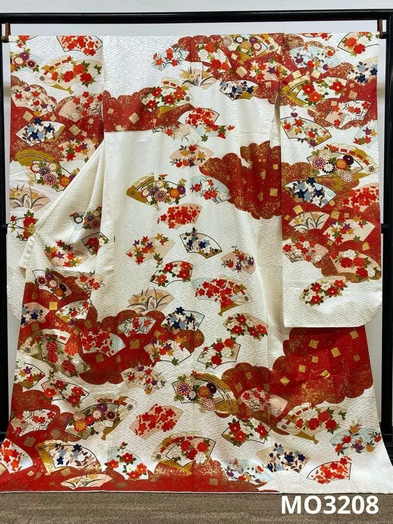 振袖 金駒 金彩 紋意匠 身丈173cm 撥水加工済 MO3208