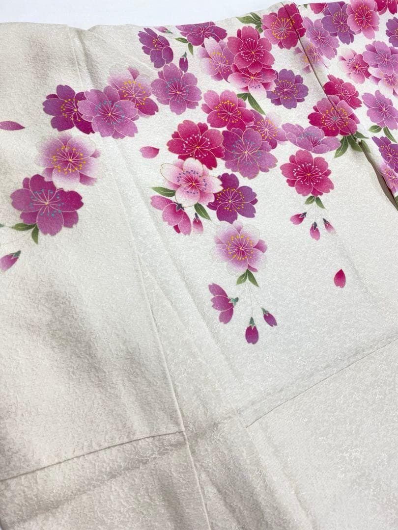 振袖 豪華 銀通し 刺繍 桜 身丈158cm MO3051 - メルカリ