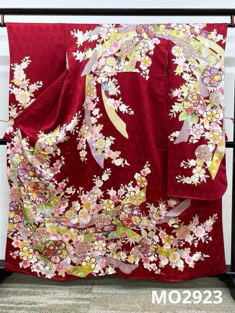 振袖 豪華 金駒 金彩 紋意匠 身丈156cm 撥水加工済 MO2923