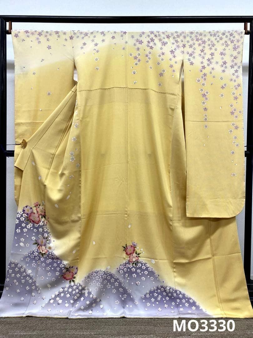 七五三七歳未使用着物‼️薄イエロー系⭐︎桜舞い散る金彩煌びやか際立つ⭐︎安心フルセット 七五三七歳未使用着物‼️薄イエロー系⭐︎桜舞い散る金彩煌びやか