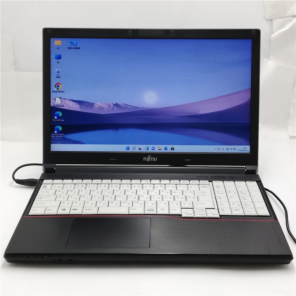 激安 初心者向 富士通 ノートパソコン 中古動作良品 FMV A574/M セレロン Celeron 8GB DVD-R Windows11 テンキー付 Office済み 即使用可能