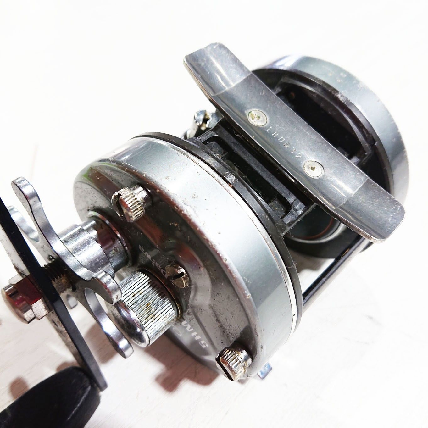 ダイワ DAIWA ミリオネア Millionaire 5HM 2-BALL BEARINGS HI-SPEED