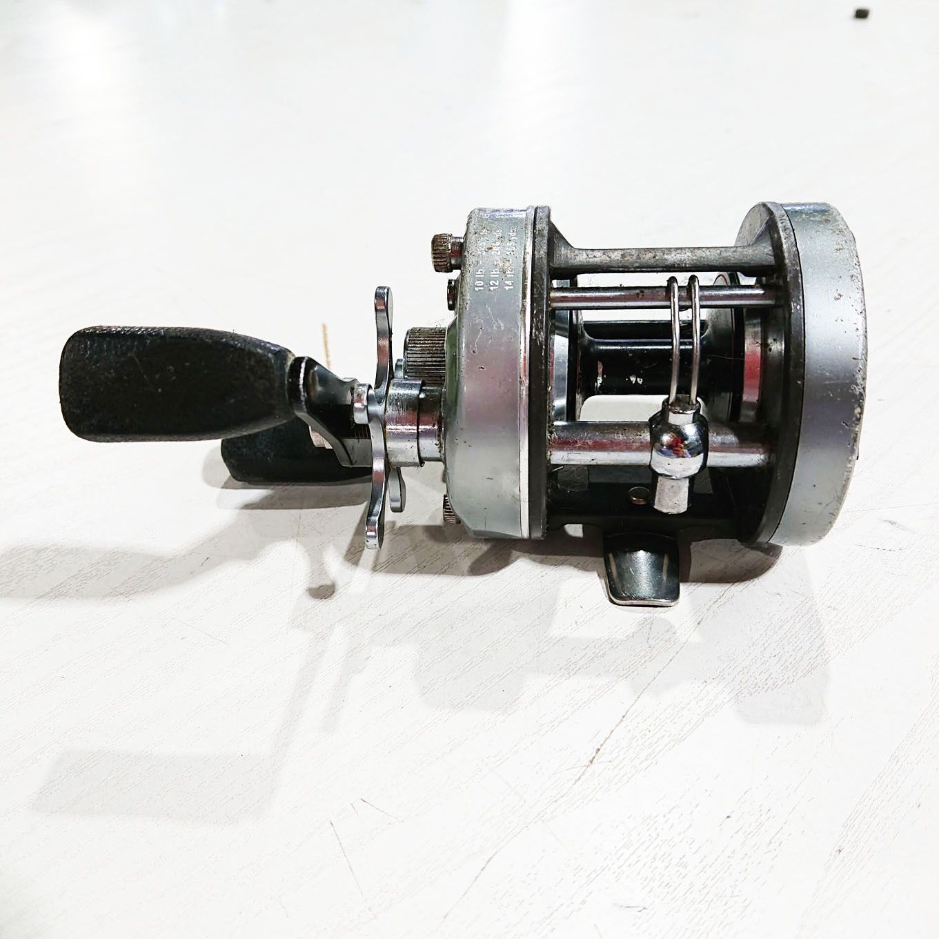 ダイワ DAIWA ミリオネア Millionaire 5HM 2-BALL BEARINGS HI-SPEED
