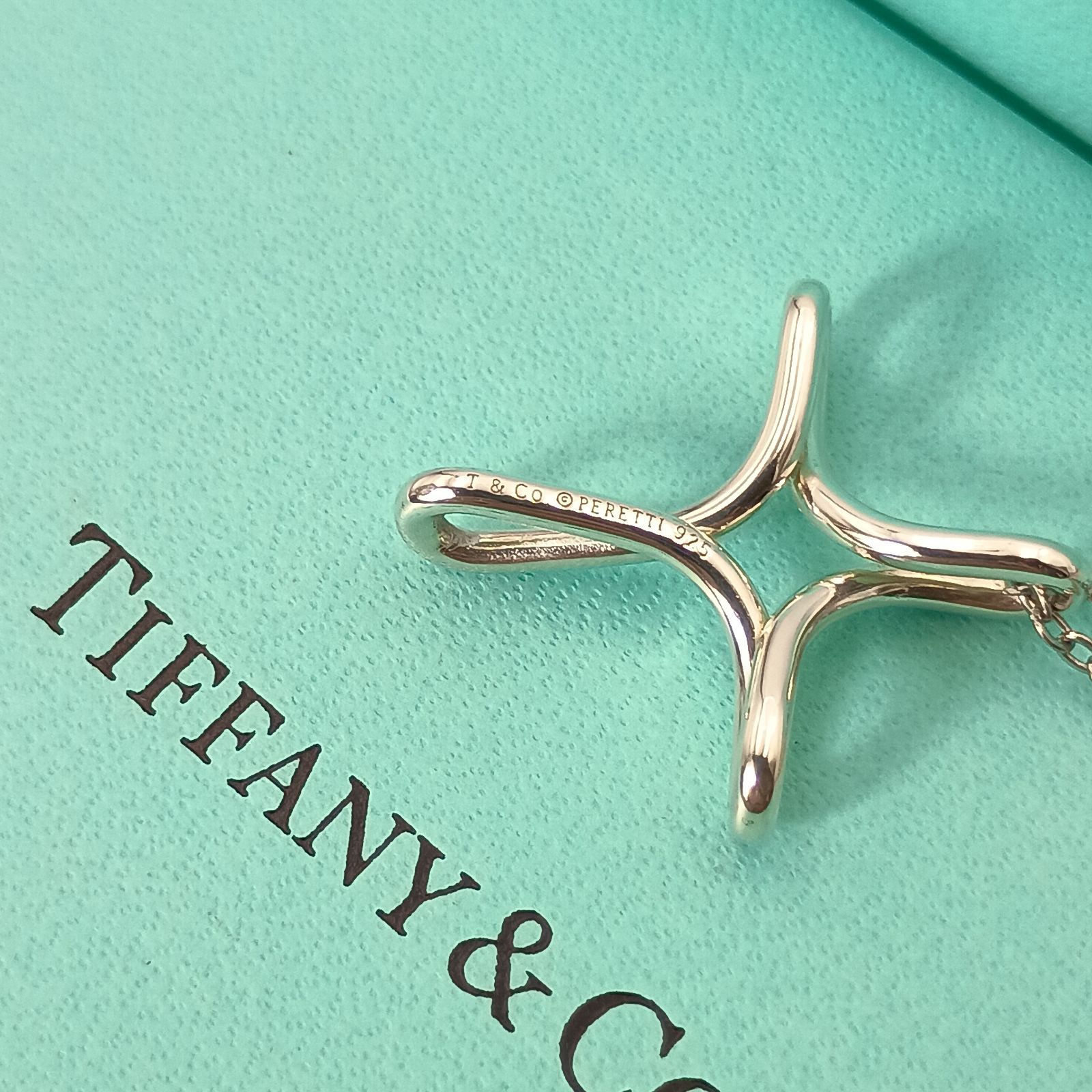 TIFFANY&Co. ティファニー インフィニティ クロス ネックレス