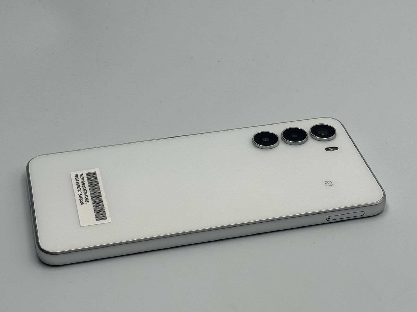 中古A】nubia S 5G A403ZT ホワイト SIMフリー 白ロム - メルカリ