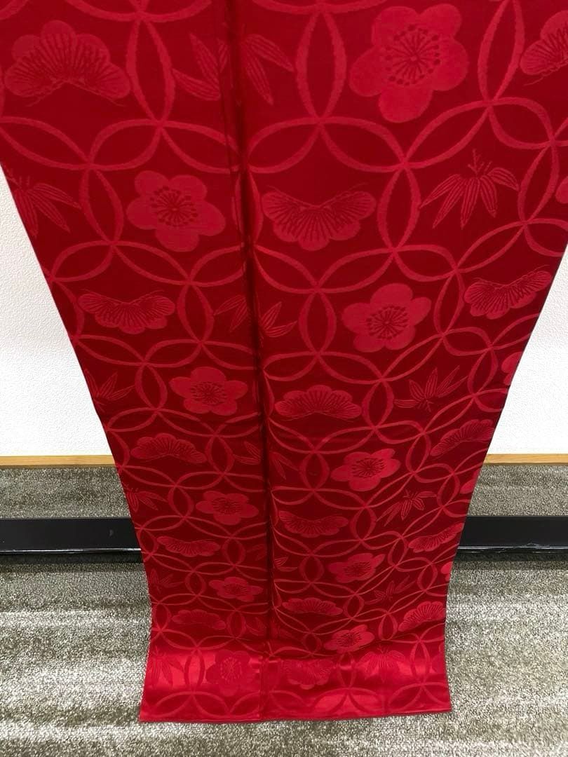 無地振袖 シンプル 松竹梅 赤系 身丈163cm 撥水加工済 HKT046 - メルカリ
