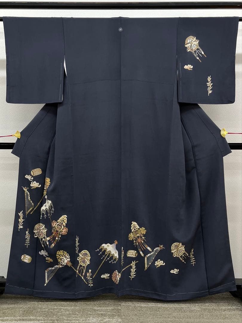 付け下げ 金彩 宝尽くし 一つ紋 三越扱い 正絹 躾糸付き HKT032