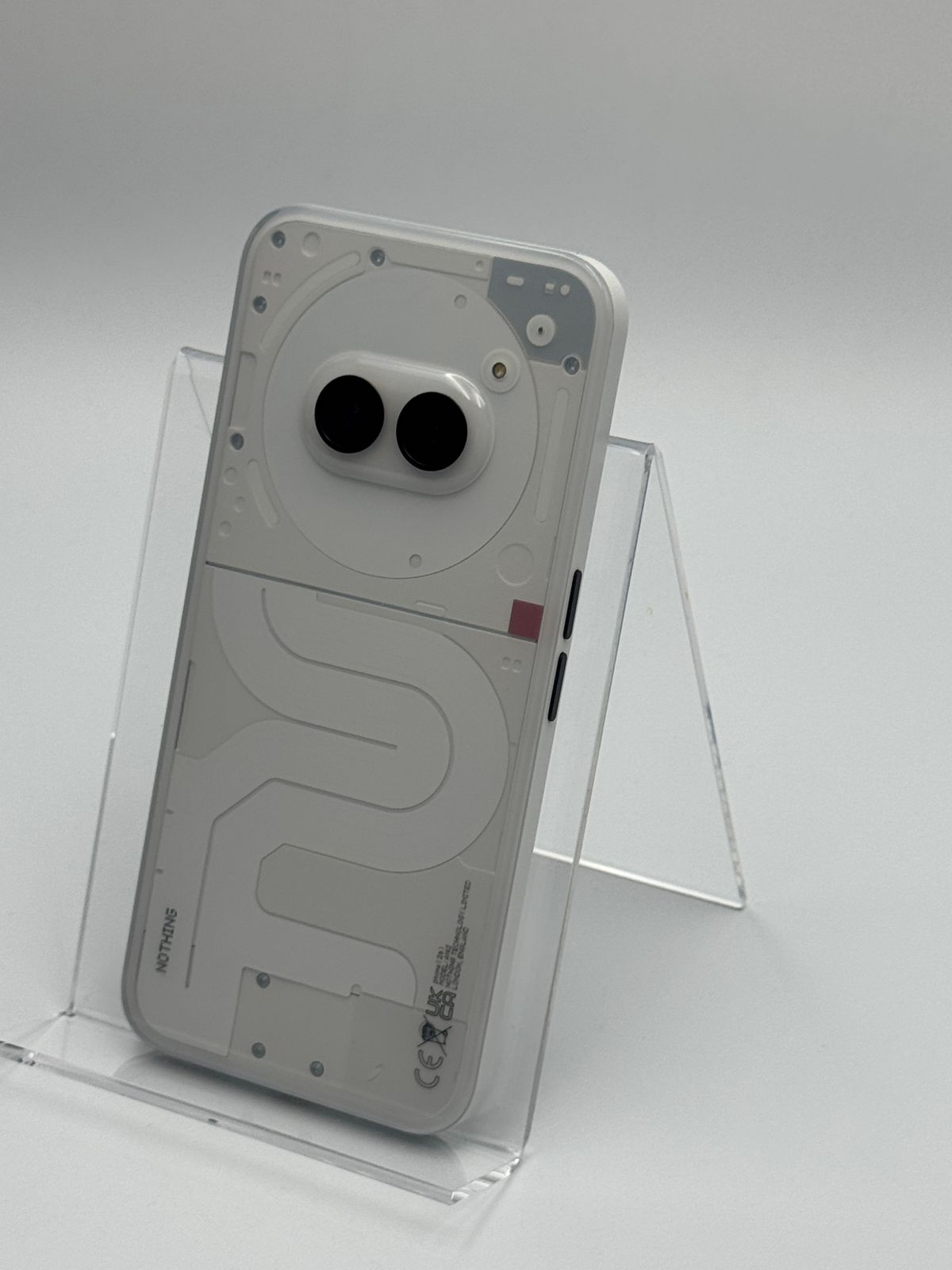 中古A Nothing Phone (2a) 128GB ミルク SIMフリー - メルカリ