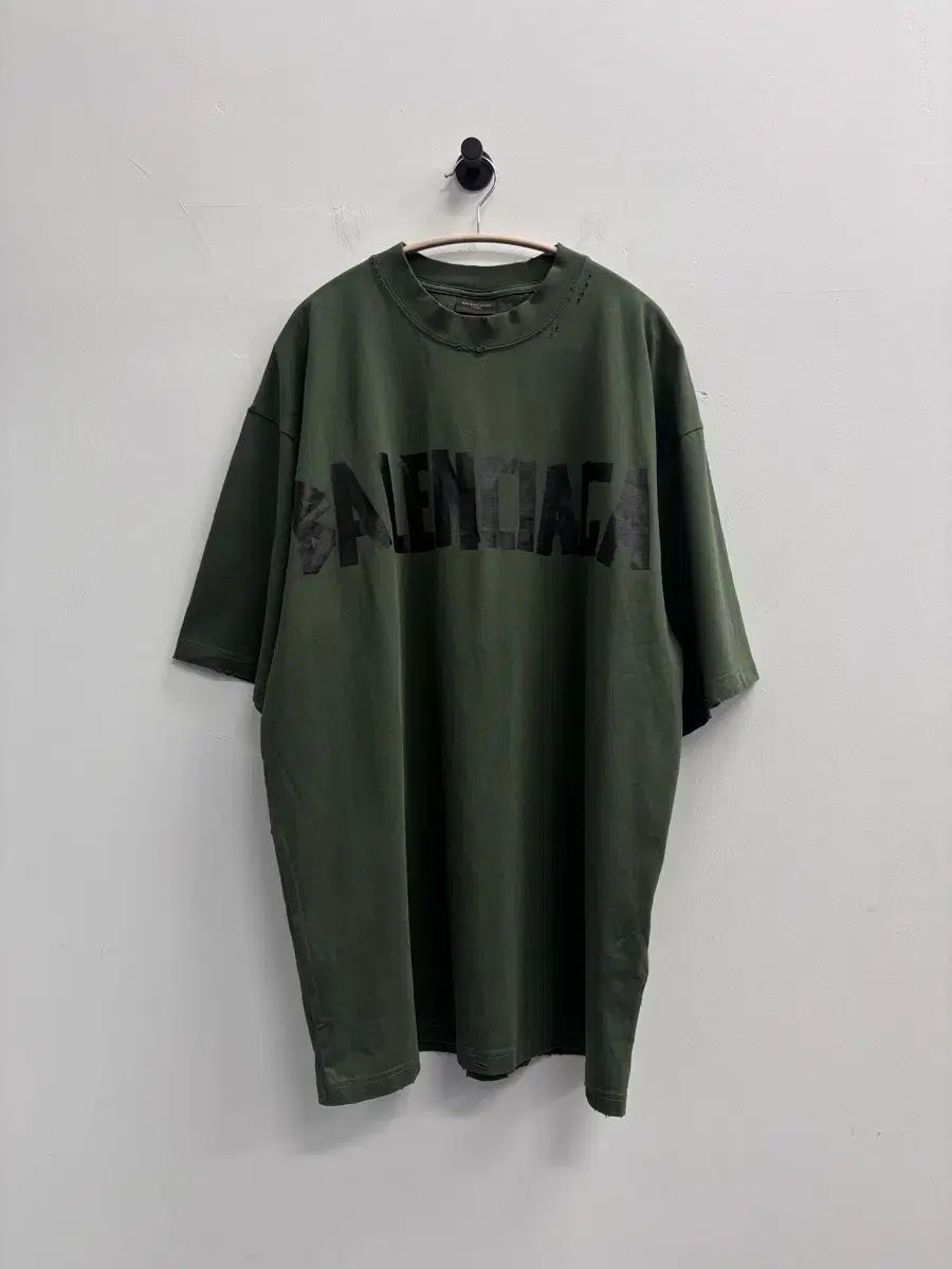 バレンシアガ 24FW ニュー テープ 半袖T