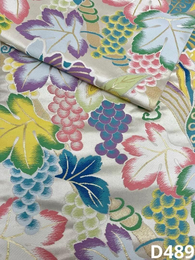 袋帯 新彩果樹文 葡萄 正絹 六通 D489