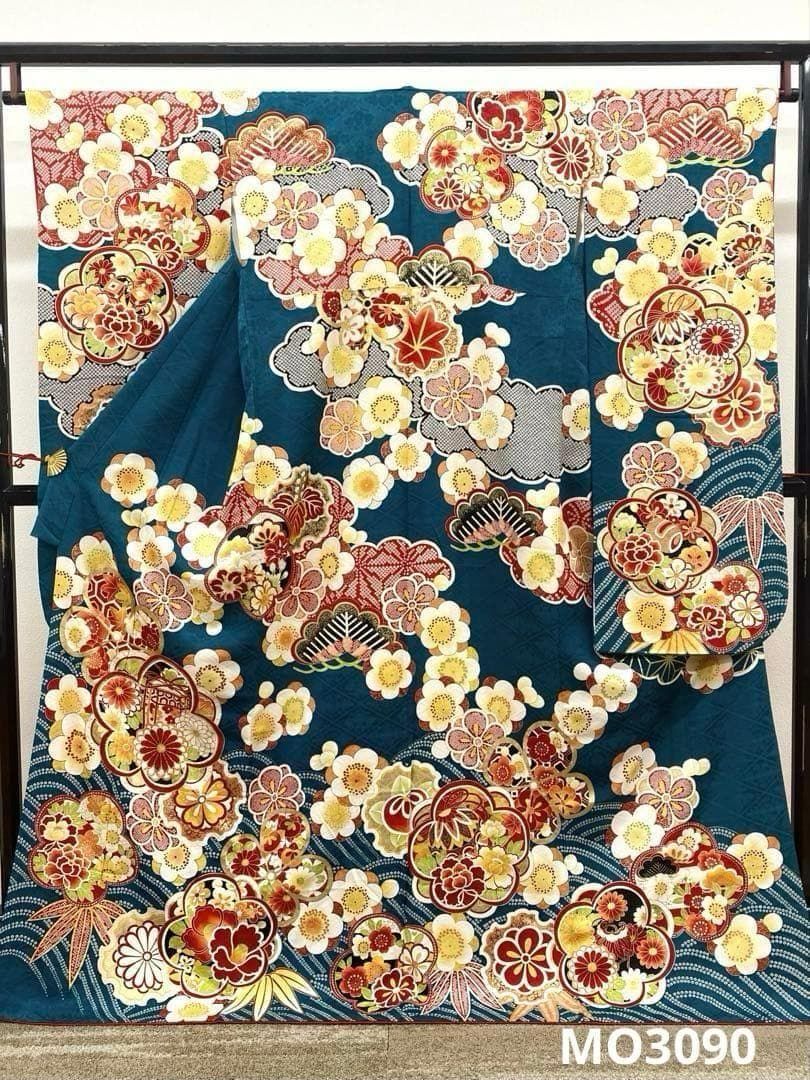 は*ー様 振袖 裄67 作家物 セミアンティーク 一つ紋 青海波に花柄金彩正絹T 振袖 豪華 刺繍 金彩 紋意匠 身丈168cm 撥水加工済 - メルカリ