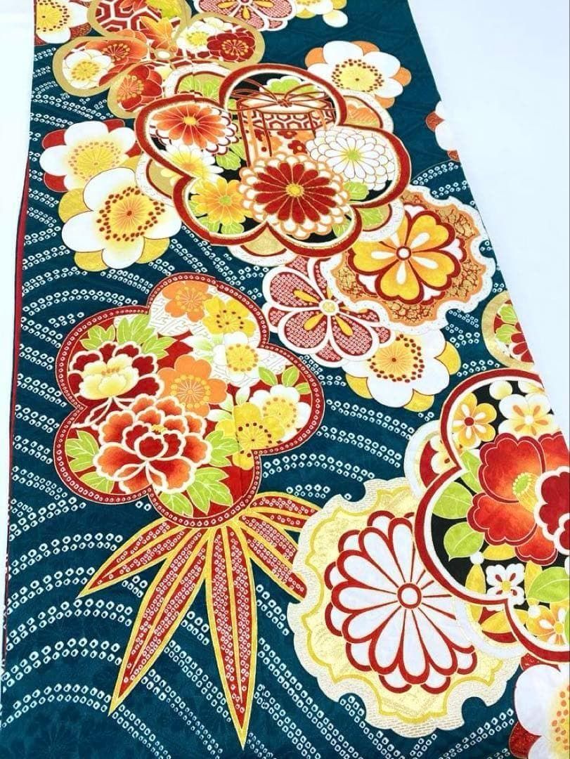 振袖 豪華 刺繍 金彩 紋意匠 身丈168cm 撥水加工済 - メルカリ