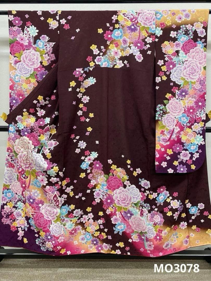 振袖 豪華 紋意匠 薔薇 身丈147cm 撥水加工済 小柄向き MO3078