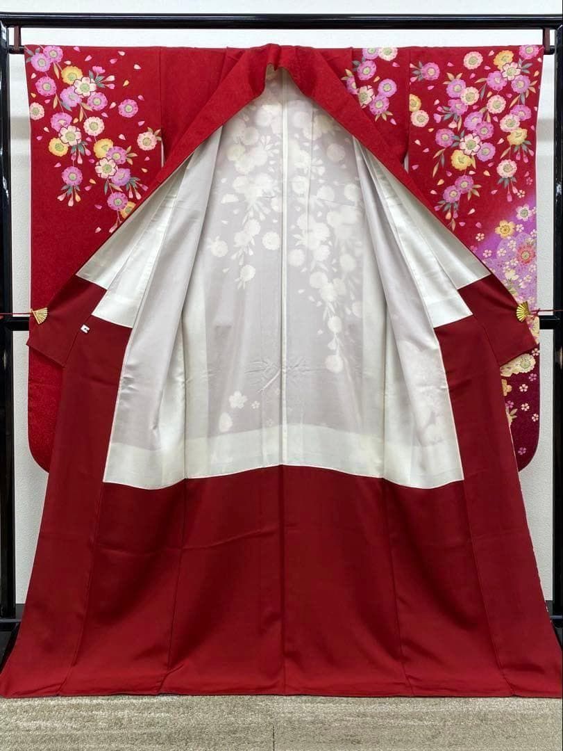 振袖 刺繍 銀通し 紋意匠 身丈168cmパールトーン加工済 MO3471 - メルカリ