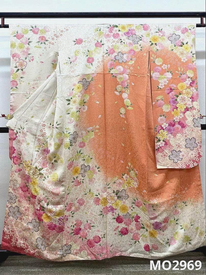 振袖 豪華 銀通し 金駒 刺繍 金彩 桜 身丈155cm 小柄向き MO2969