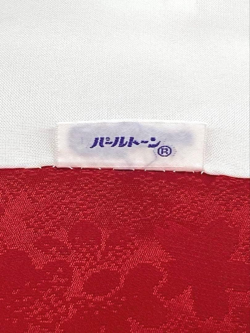 振袖 刺繍 金彩 紋意匠 身丈165cm パールトーン加工済 MO3168 - メルカリ