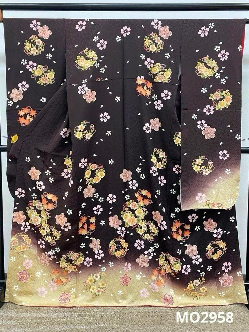 振袖 豪華 金彩 刺繍 紋意匠 身丈165cm MO2958