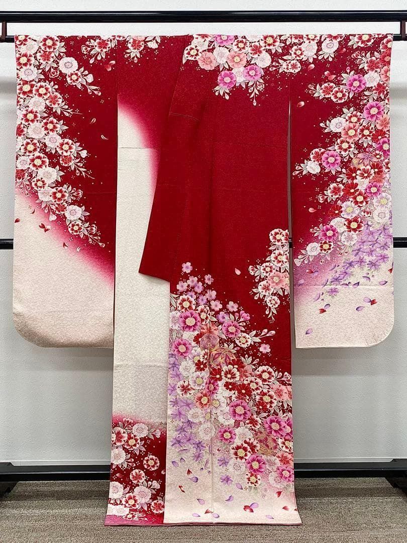 振袖 銀通しラメ刺繍 金駒 金彩 紋意匠 身丈165cm MO3156 - メルカリ