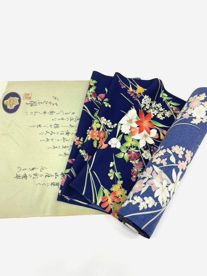 小紋 花々 全体柄 正絹 反物 T8656 - メルカリ