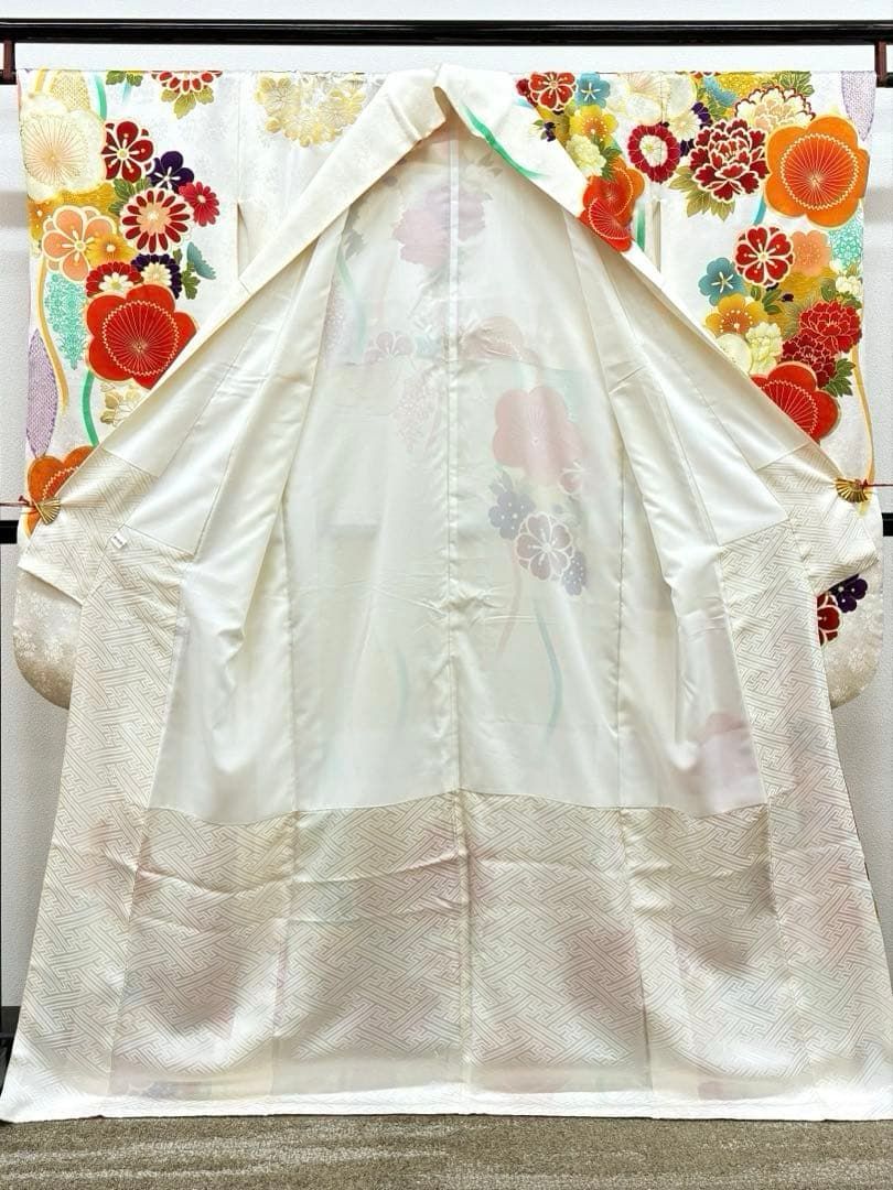振袖 金駒 金彩 紋意匠 身丈165cm 撥水加工済 HKT022 - メルカリ