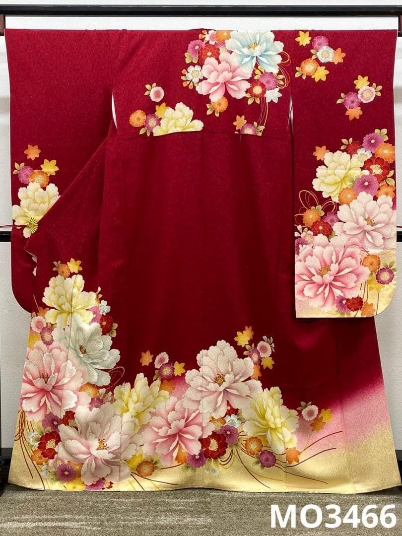 振袖 銀通し 刺繍 大輪 身丈161cm 撥水加工済 MO3466