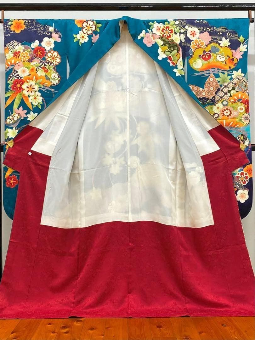 振袖 豪華 刺繍 金彩 紋意匠 身丈172cm パールトーン加工済 MO2768