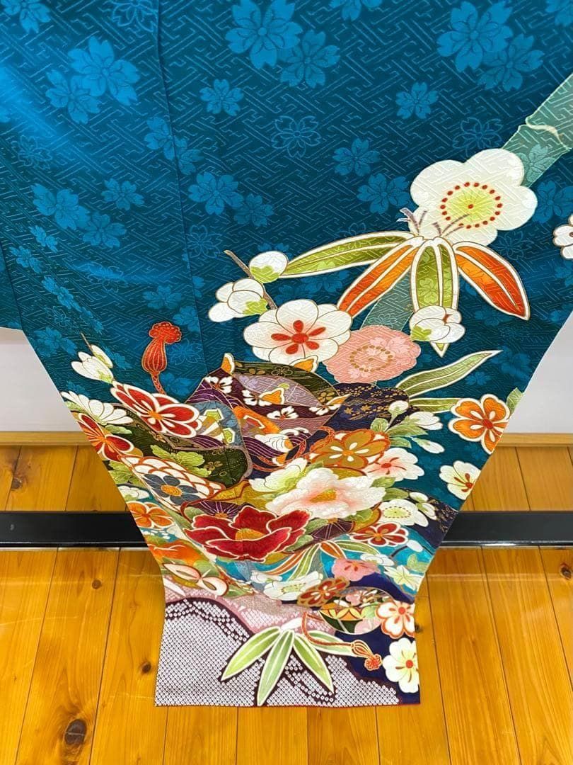振袖 豪華 刺繍 金彩 紋意匠 身丈172cm パールトーン加工済 MO2768 振袖 豪華 刺繍 金彩 紋意匠 身丈172cm パールトーン加工済 MO2768