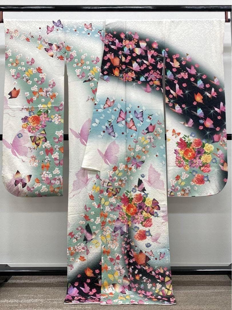 作家振袖 永田萌 豪華 銀通し 洋花 さくらんぼ 身丈170cm MO2499 送料無料】作家振袖 永田萌 豪華 銀通し 洋花 さくらんぼ 身丈170cm